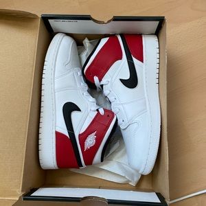 Jordan 1 Mid White Black Gym Red GS